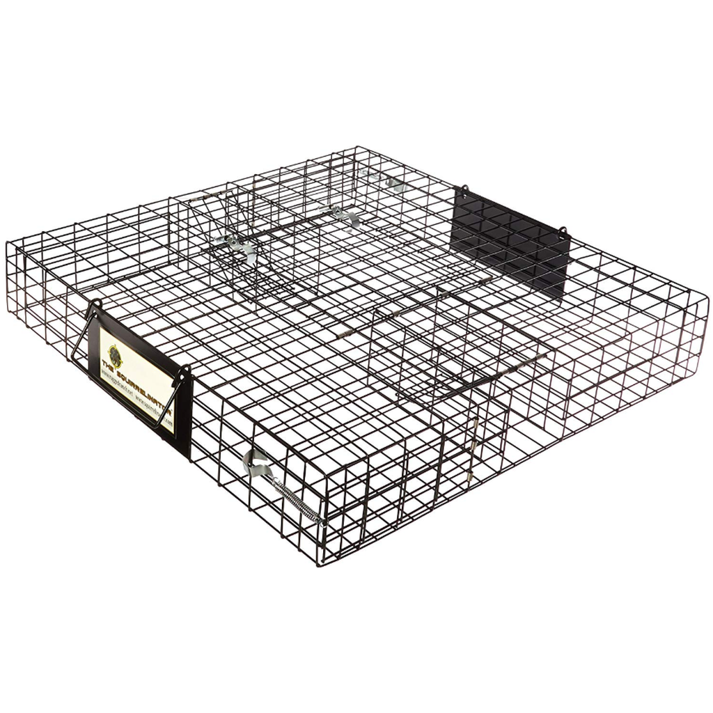 http://bugclinic.com/cdn/shop/products/squirrelinator-multiple-squirrel-trap-trap-bug-clinic_1200x1200.png?v=1615224509